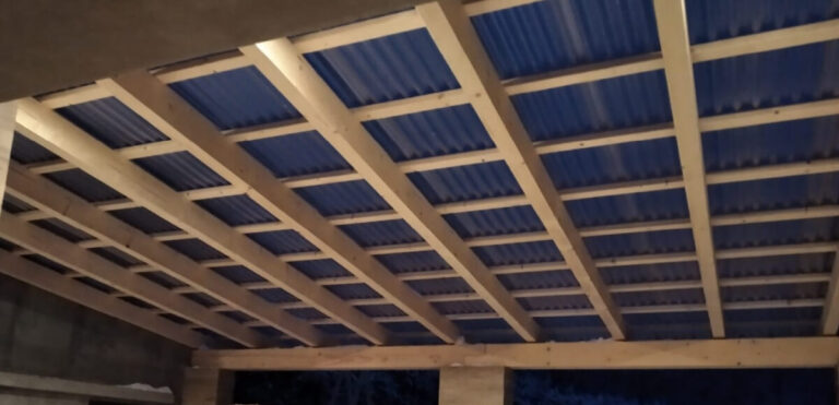 Střechy koněprusy Beroun