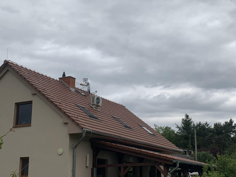 Střechy koněprusy Beroun