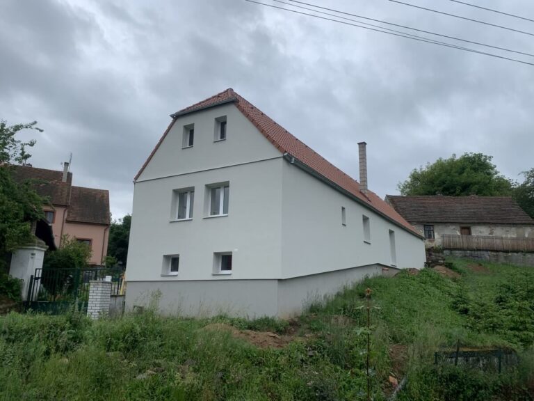 Střechy koněprusy Beroun