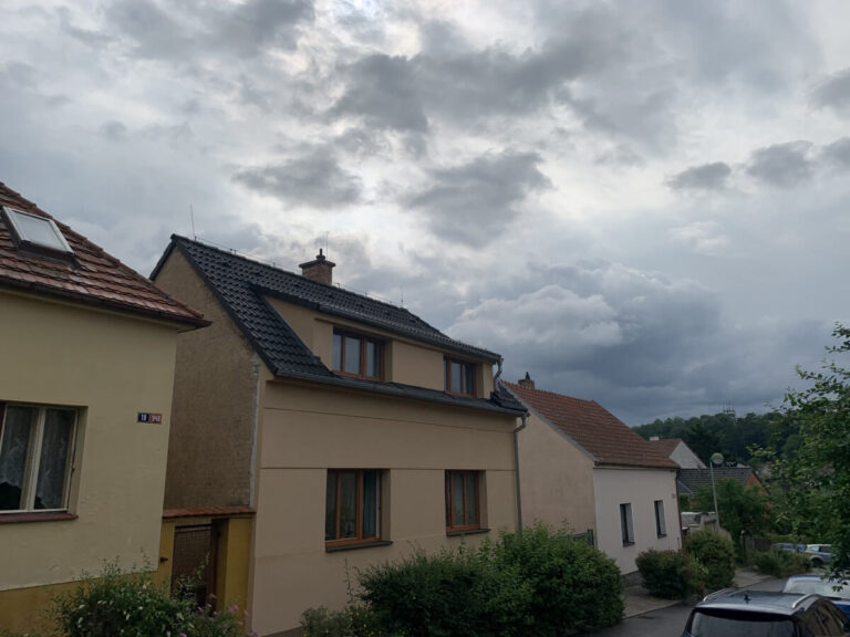 Střechy koněprusy Beroun